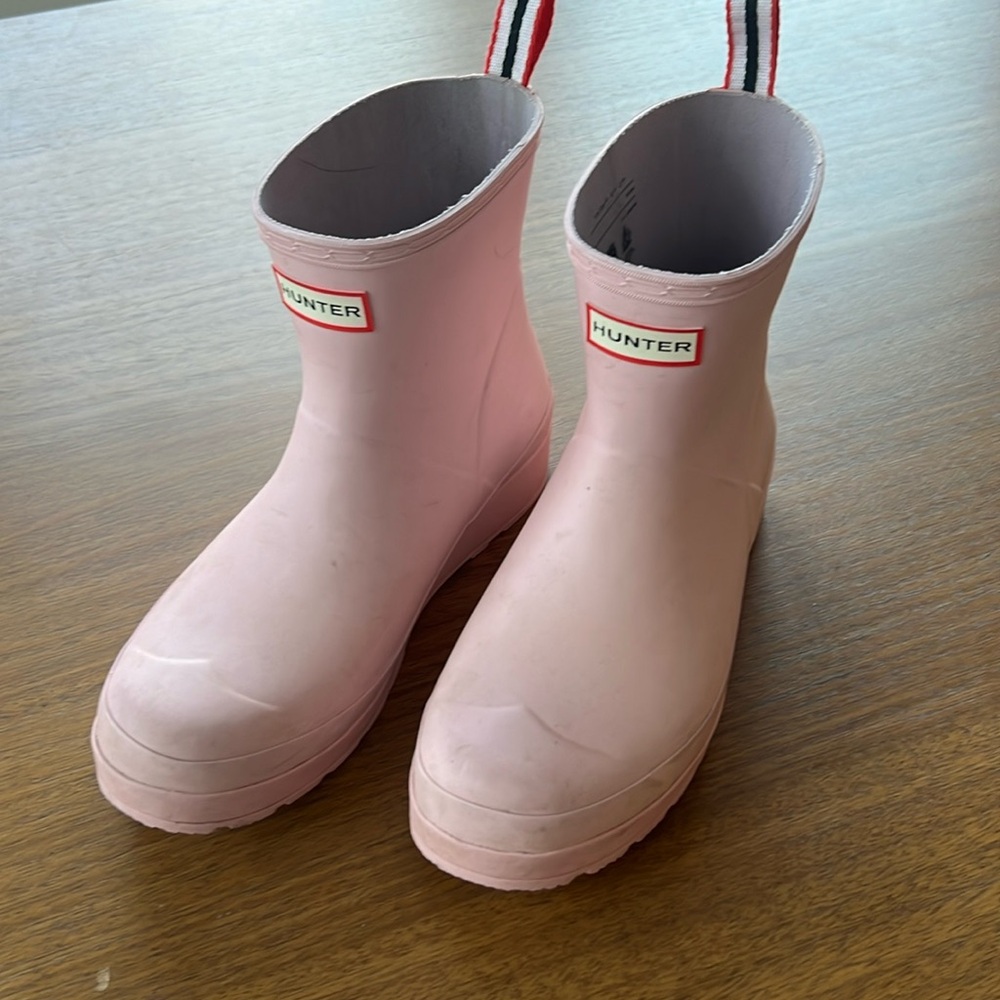 Hunter Play Boot Size US 9 (Azalea Pink)